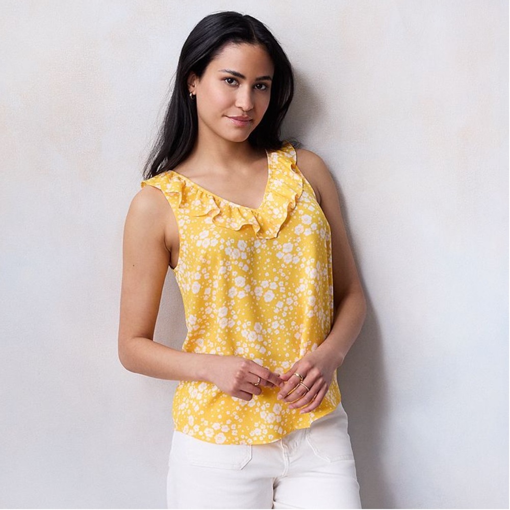 LC Lauren Conrad Yellow & White Floral V-Neck Ruffle Front Tank - Size Large